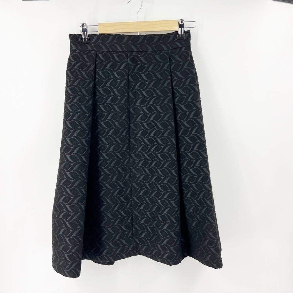 ✅ ZARA WOMAN BLACK TEXTURED MIDI‎ JACQUARD A-LINE FULL SKIRT SIZE SMALL